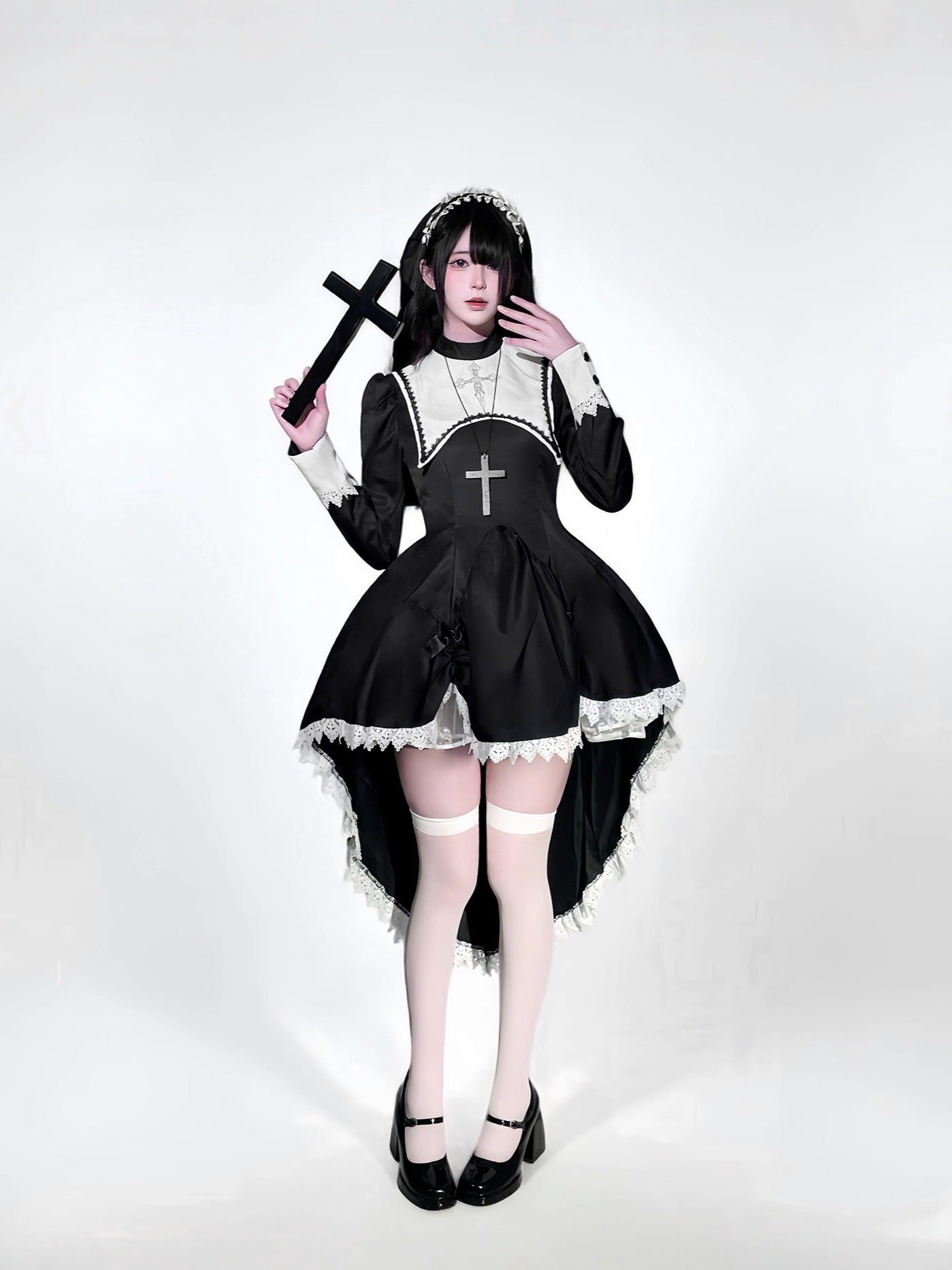 Estilo gótico escuro bordado c - Anime Cosplay Nun avaliação e preço