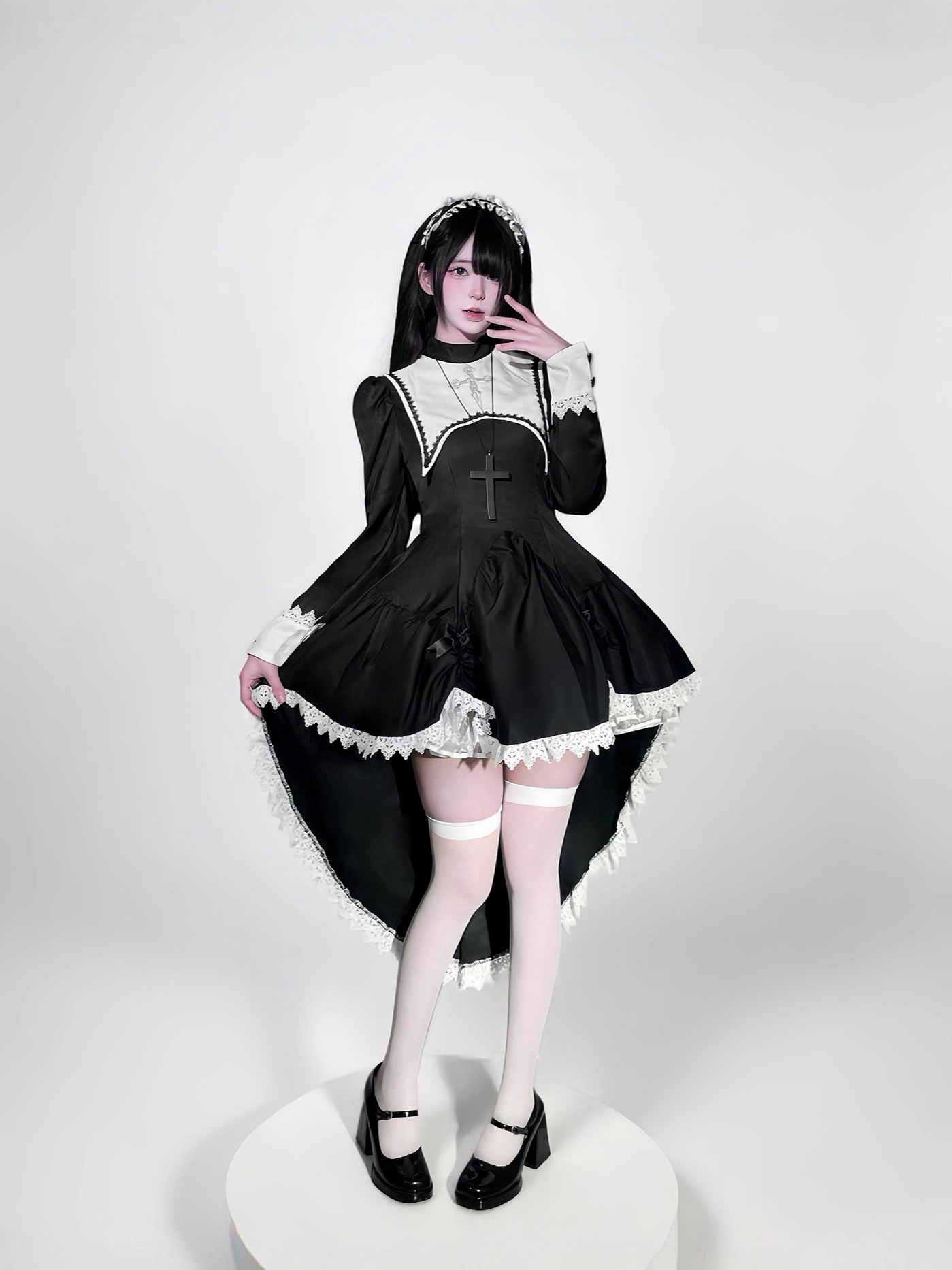 Estilo gótico escuro bordado c - Anime Cosplay Nun avaliação e preço